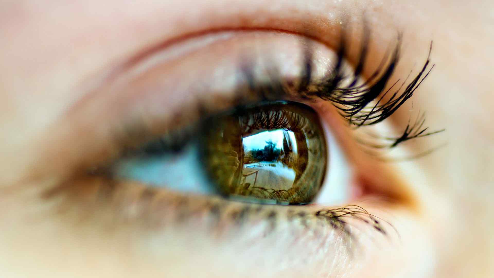 A woman's eye zoomed in from the side