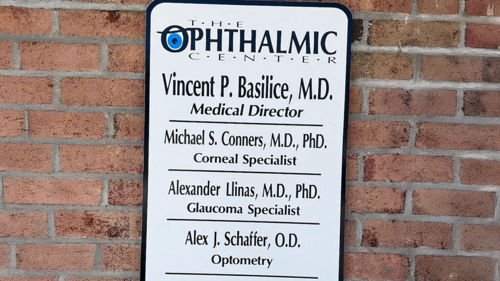 Eye Doctors & Surgeons – Wading River