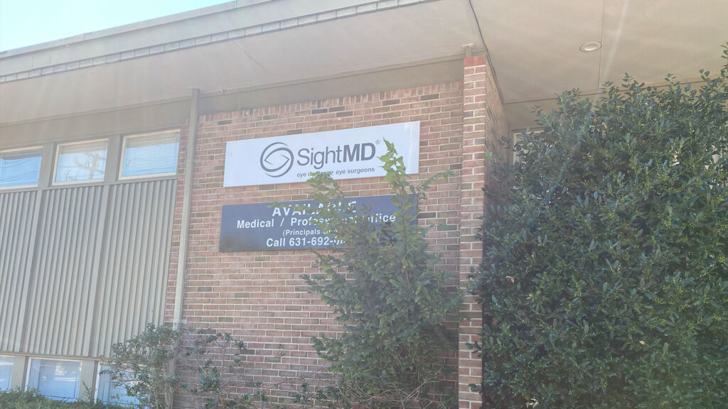Eye Doctors & Surgeons – West Islip